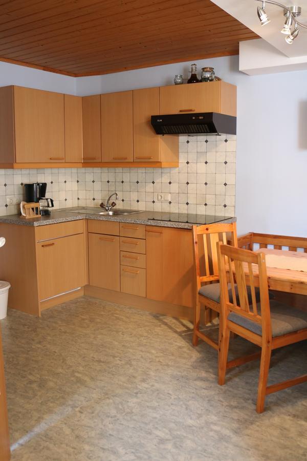 Ferienhaus Hoell Russbach am Pass Gschutt Bagian luar foto
